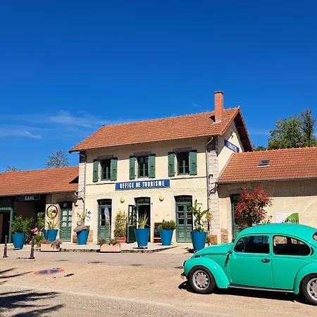 Du Doubs Au Doux 度假居 *